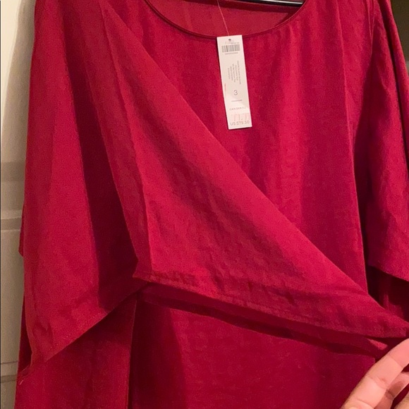✨NWT Chico’s red flutter top - Picture 3 of 8